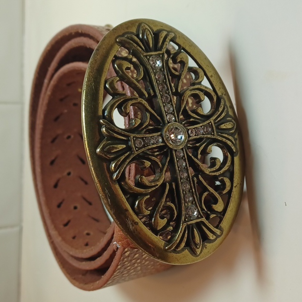 Vintage Brass Rhinstone Womans Oval Cross Western Studded 100% Leather Belt - Picture 1 of 16